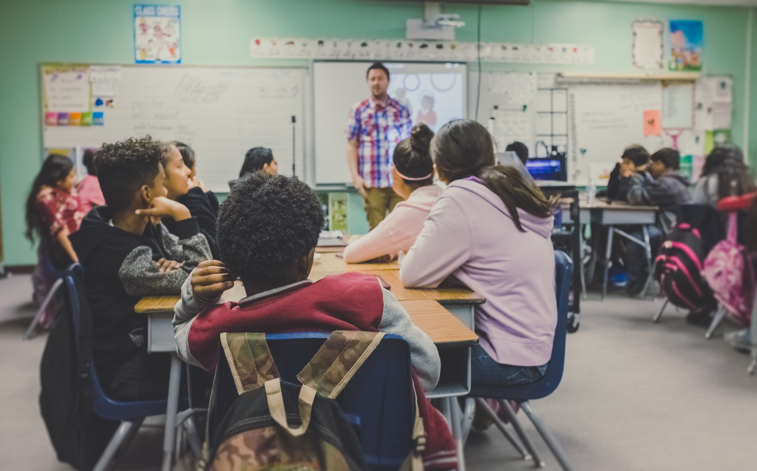 la scuola come luogo di interazione e umanità